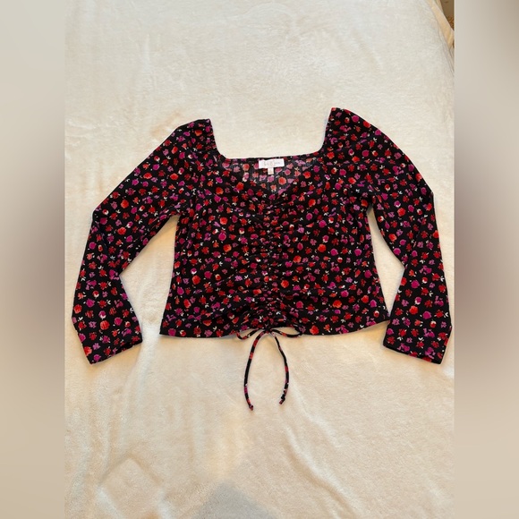 NWOT - Love & Piece Top.  Size Large - Picture 4 of 13